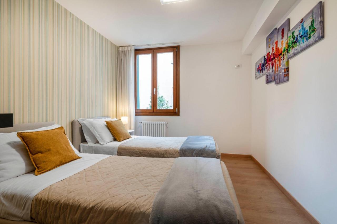 Guglie Design Apartments Венеция Экстерьер фото