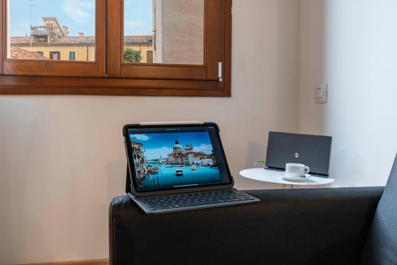 Guglie Design Apartments Венеция Экстерьер фото